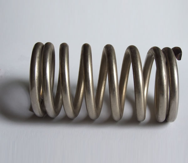 山東彈簧分享如何充分利用彈簧本身的性能？